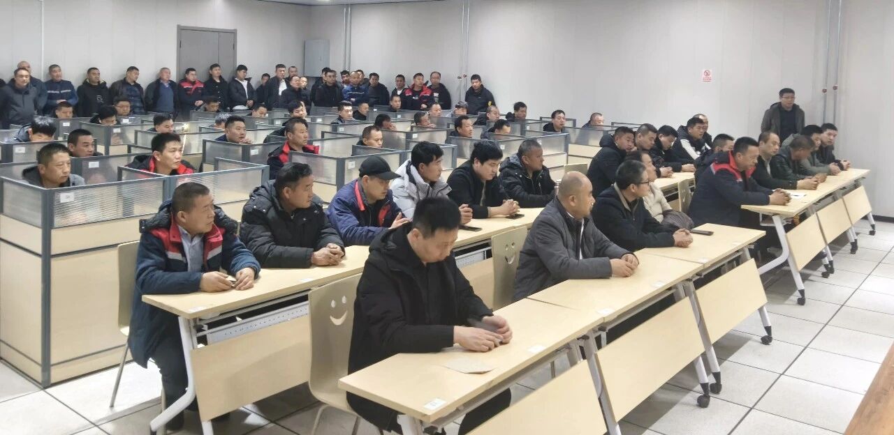 凝心聚力抓安全 收心歸位啟新程——宏河集團召開2026年春節(jié)開工第一課5